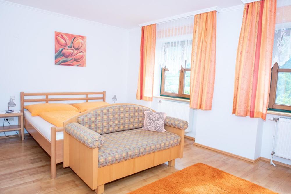 Gaestehaus Schuetz Spitz an der Donau ภายนอก รูปภาพ